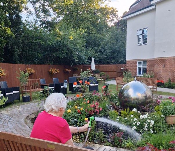 sensory-gardens-for-dementia